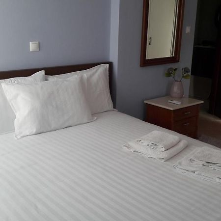 Family Apartments Mesolóngion 외부 사진