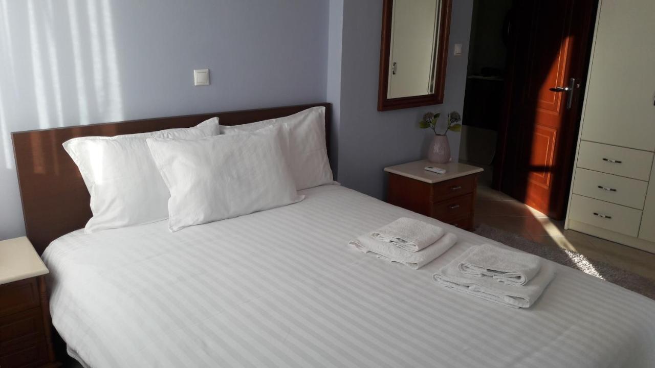Family Apartments Mesolóngion 외부 사진